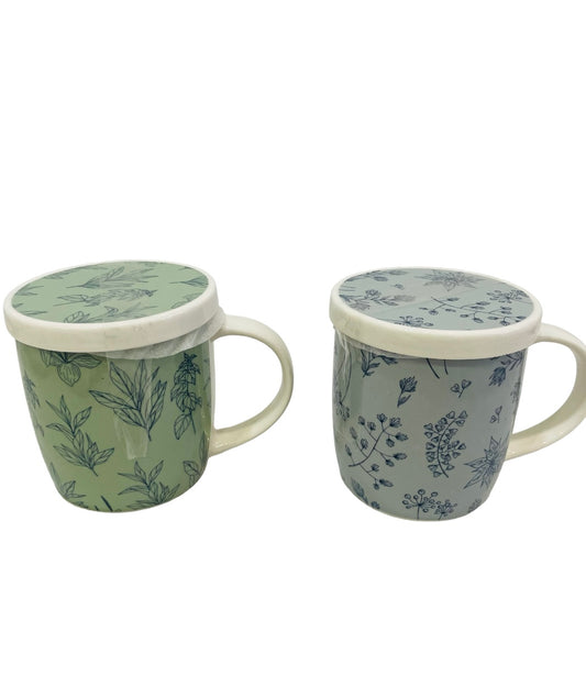 Taza con filtro de hojas